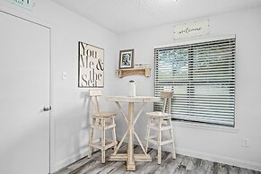 Coastal Connection Hideaway