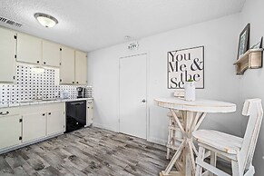 Coastal Connection Hideaway