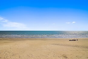 Pirates' Beach Retreat