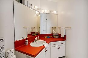 Pirates' Beach Retreat