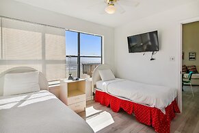 Pirates' Beach Retreat