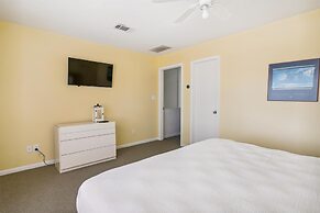 Pirates' Beach Retreat