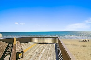 Pirates' Beach Retreat