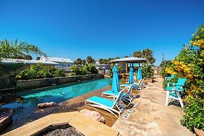 Sangria Sunset - Little Bay Club Cottage #16