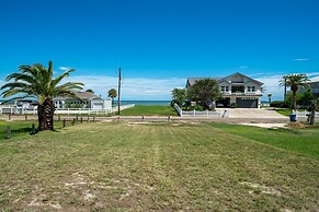 Salt Life Bay Getaway