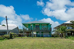 Salt Life Bay Getaway