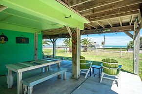 Salt Life Bay Getaway