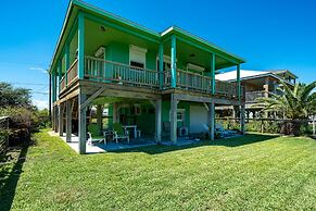 Salt Life Bay Getaway