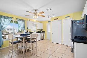 Salt Life Bay Getaway