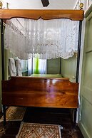 CHOLSON CHALETS LIMITED