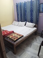Goroomgo Uma Ganga Guest House Varanasi
