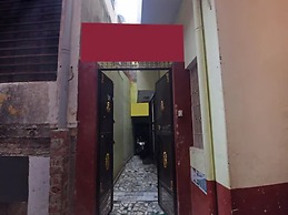 Goroomgo Uma Ganga Guest House Varanasi