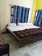 Goroomgo Uma Ganga Guest House Varanasi