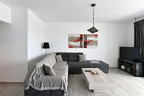 Parikia's Seaside House