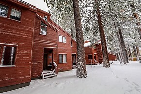 Winterset #3 3 Bedroom Condo by RedAwning