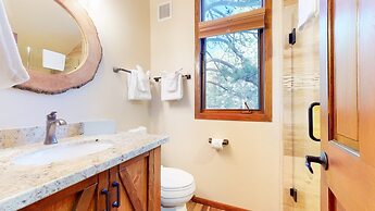 Winterset #3 3 Bedroom Condo by RedAwning