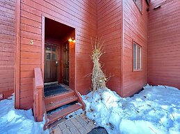 Winterset #3 3 Bedroom Condo by RedAwning