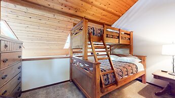 Winterset #3 3 Bedroom Condo by RedAwning