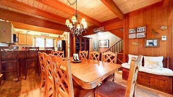 Winterset #3 3 Bedroom Condo by RedAwning