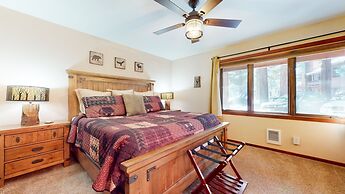 Winterset #3 3 Bedroom Condo by RedAwning