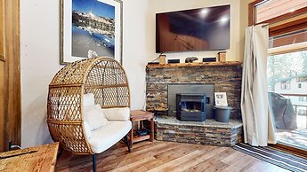 Woodlands #11 3 Bedroom Condo by RedAwning