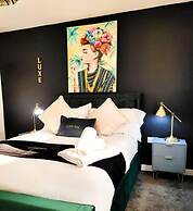 Birmingham Airport Luxury3brhome