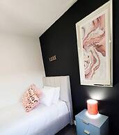 Birmingham Airport Luxury3brhome