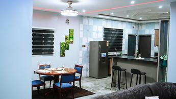Immaculate 3-bed Apartment in Accra