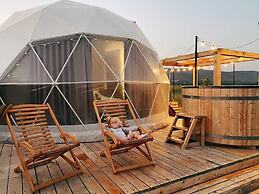 Jewelberry Glamping