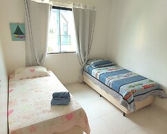 Casa em condomínio com Sauna e Piscina