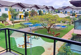 Casa em condomínio com Sauna e Piscina