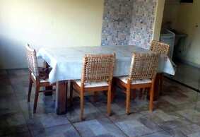 Casa em condomínio com Sauna e Piscina