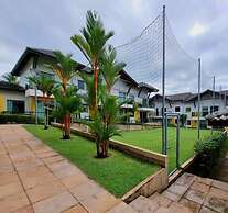 Casa em condomínio com Sauna e Piscina