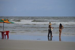 Casa em condomínio com Sauna e Piscina