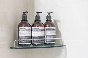 Geoje Daesan Oceanview Spa Pension