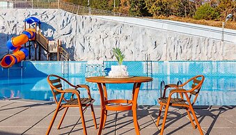 Geoje Daesan Oceanview Spa Pension