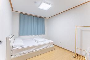 Geoje Daesan Oceanview Spa Pension