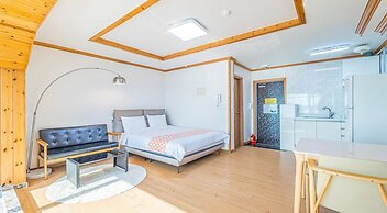 Geoje Daesan Oceanview Spa Pension