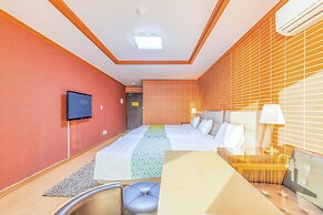 Geoje Daesan Oceanview Spa Pension