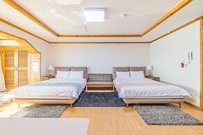 Geoje Daesan Oceanview Spa Pension