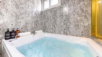 Chuncheon Poolhouse Epop