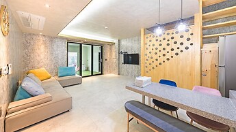 Chuncheon Poolhouse Epop