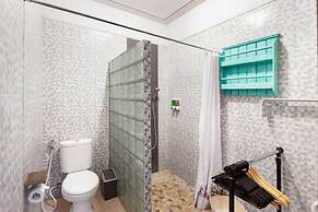 Grace villa 5 minutes walk to the beach