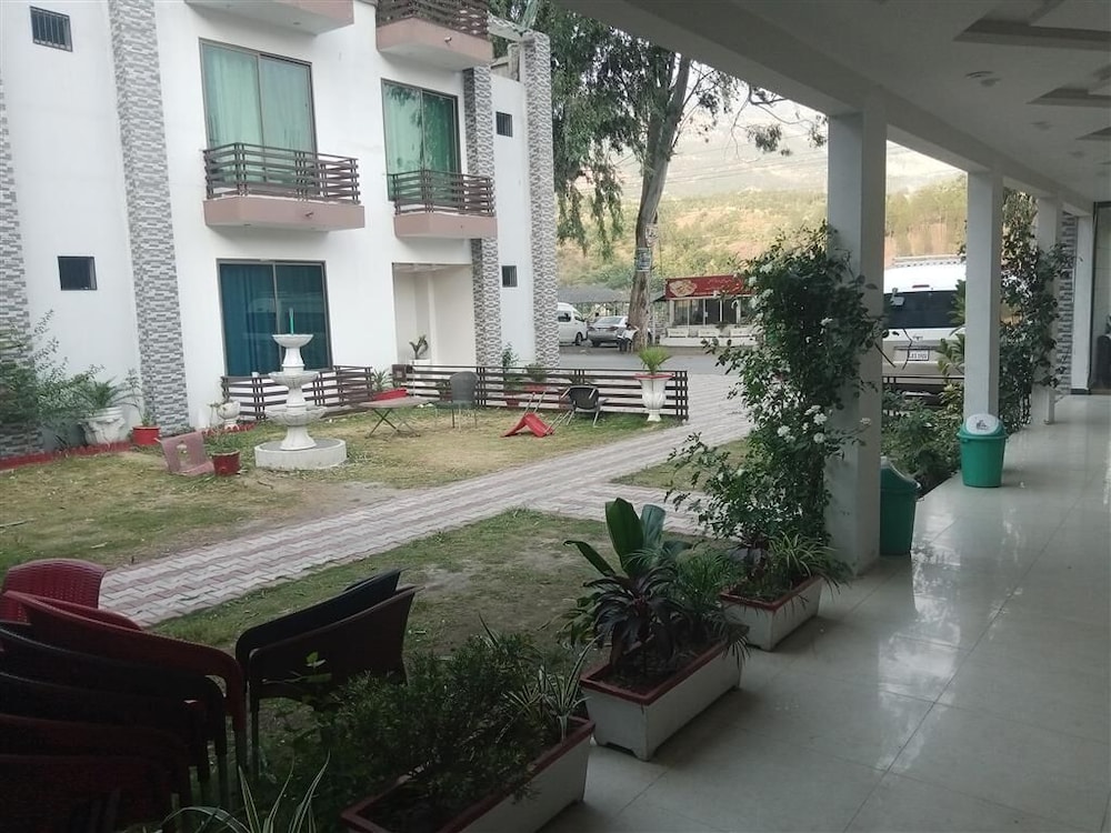 Mawaa Guest House