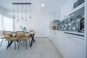 BAMBLUE BOUTIQUE APARTMENTS