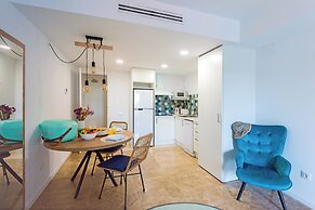 BAMBLUE BOUTIQUE APARTMENTS