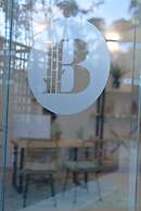 BAMBLUE BOUTIQUE APARTMENTS