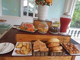 Hong Bin Bungalow Resort