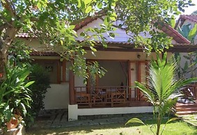 Hong Bin Bungalow Resort