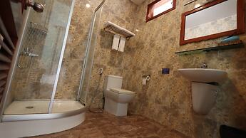 Hong Bin Bungalow Resort